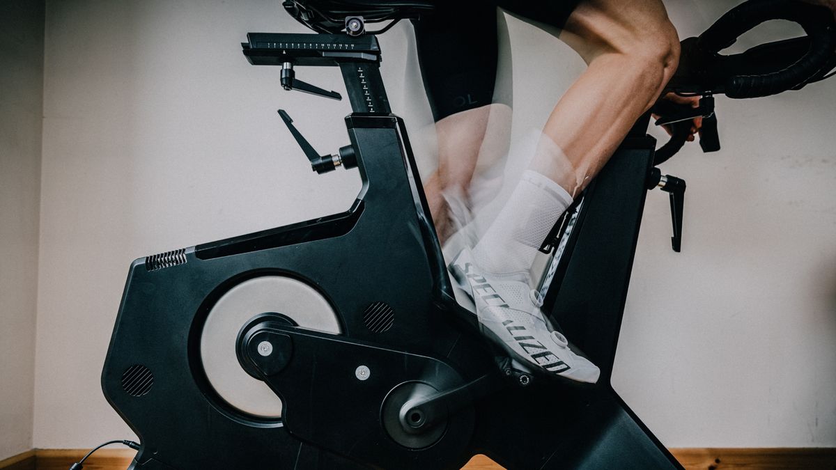 La cadencia ideal para andar en bicicleta explicada: ¿pedales demasiado